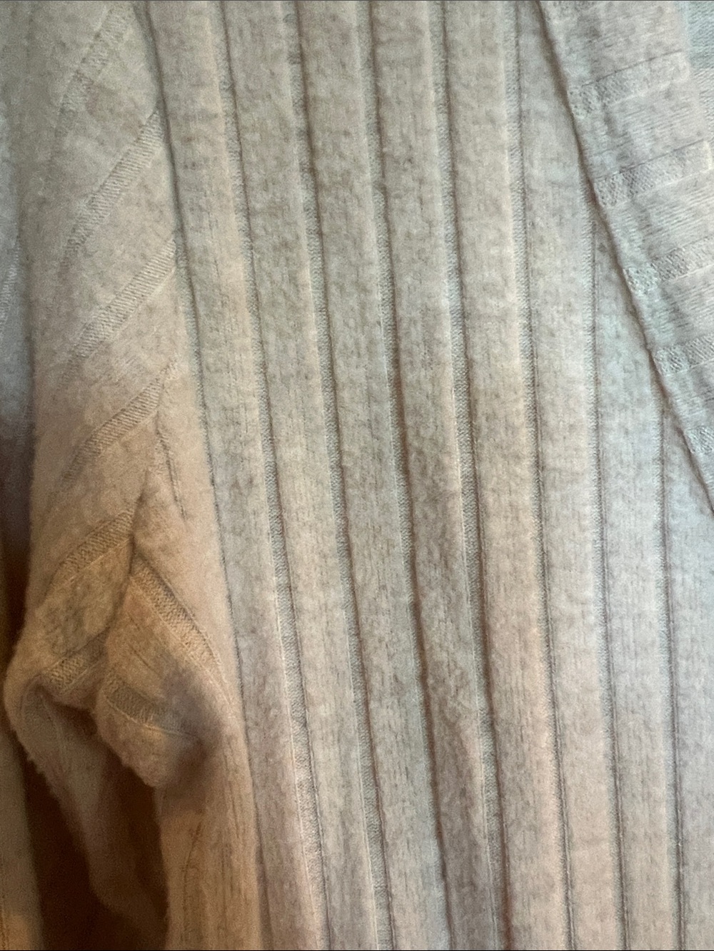 Universal Thread Beige Ribbed V-Neck Button Cardigan - Picture 4 of 9